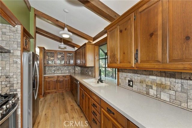 501 Wellsley Drive, Lake Arrowhead, CA 92352