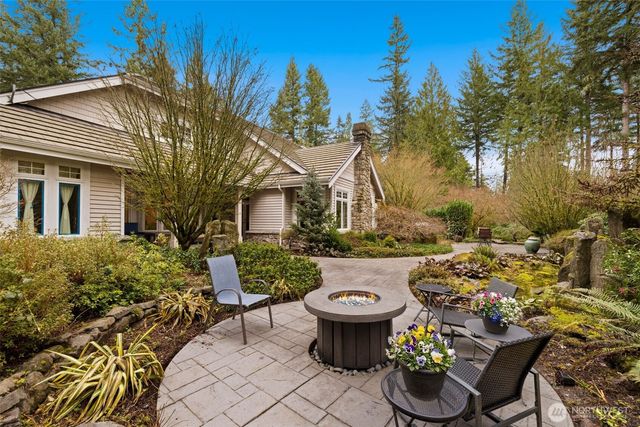 22025 NE 82nd Place, Redmond, WA 98053