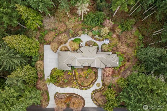 22025 NE 82nd Place, Redmond, WA 98053