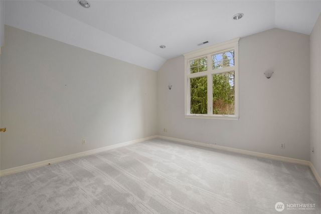 22025 NE 82nd Place, Redmond, WA 98053