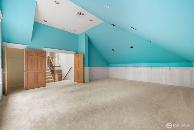 22025 NE 82nd Place, Redmond, WA 98053