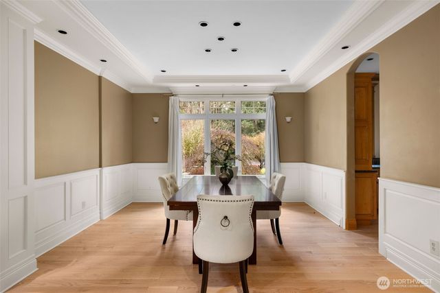 22025 NE 82nd Place, Redmond, WA 98053