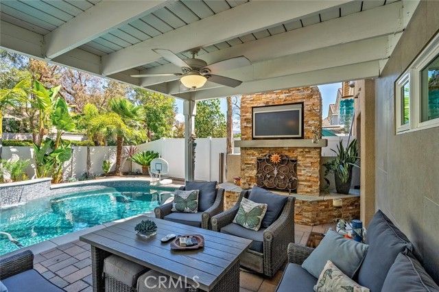 3 Via Amor, Rancho Santa Margarita, CA 92688