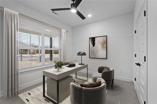 17 Dirleton Drive, Bella Vista, AR 72715