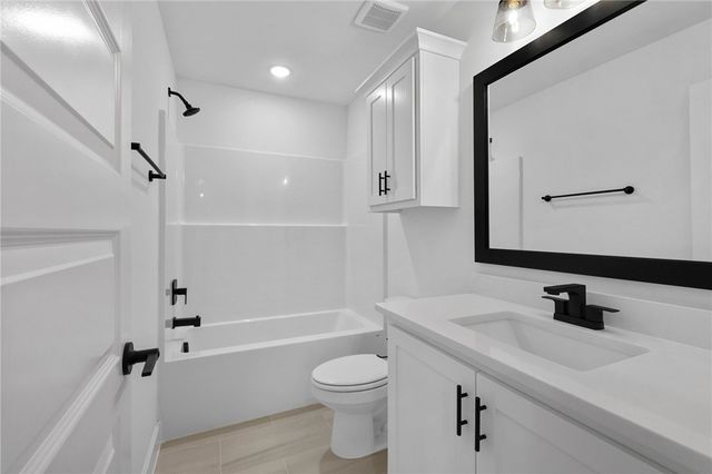 17 Dirleton Drive, Bella Vista, AR 72715