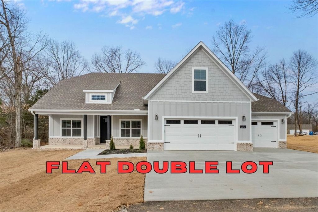 17 Dirleton Drive, Bella Vista, AR 72715