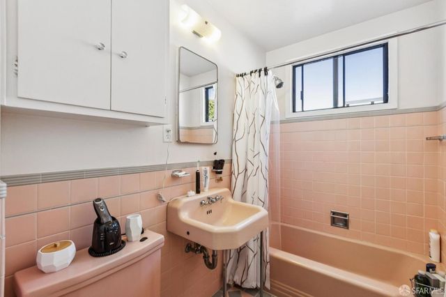 61 Clairview Court, San Francisco, CA 94131