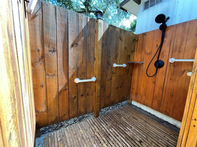 124 W PARKER AVENUE, Bushnell, FL 33513