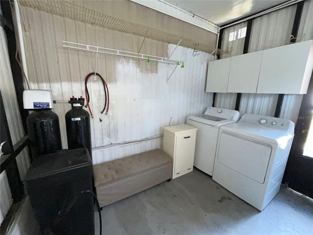 124 W PARKER AVENUE, Bushnell, FL 33513