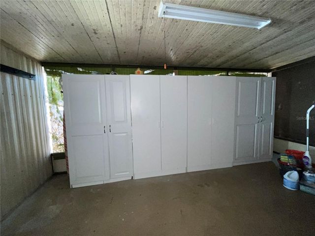 124 W PARKER AVENUE, Bushnell, FL 33513