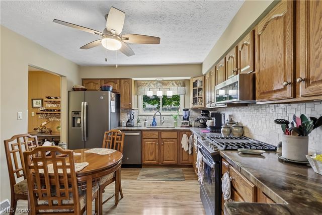 3270 Concord Drive, Brunswick, OH 44212