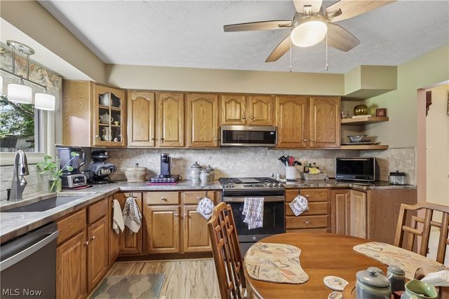 3270 Concord Drive, Brunswick, OH 44212