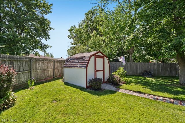 3270 Concord Drive, Brunswick, OH 44212