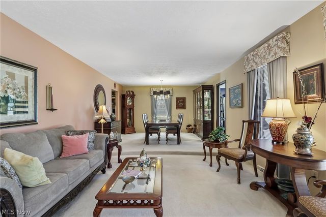 3270 Concord Drive, Brunswick, OH 44212