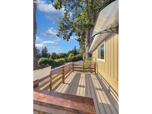 16427 Vista Hills 17, Brookings, OR 97415