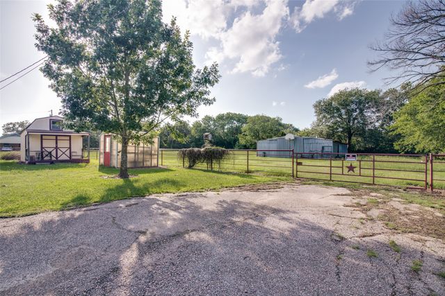 464 VZ County Rd 2120, Canton, TX 75103