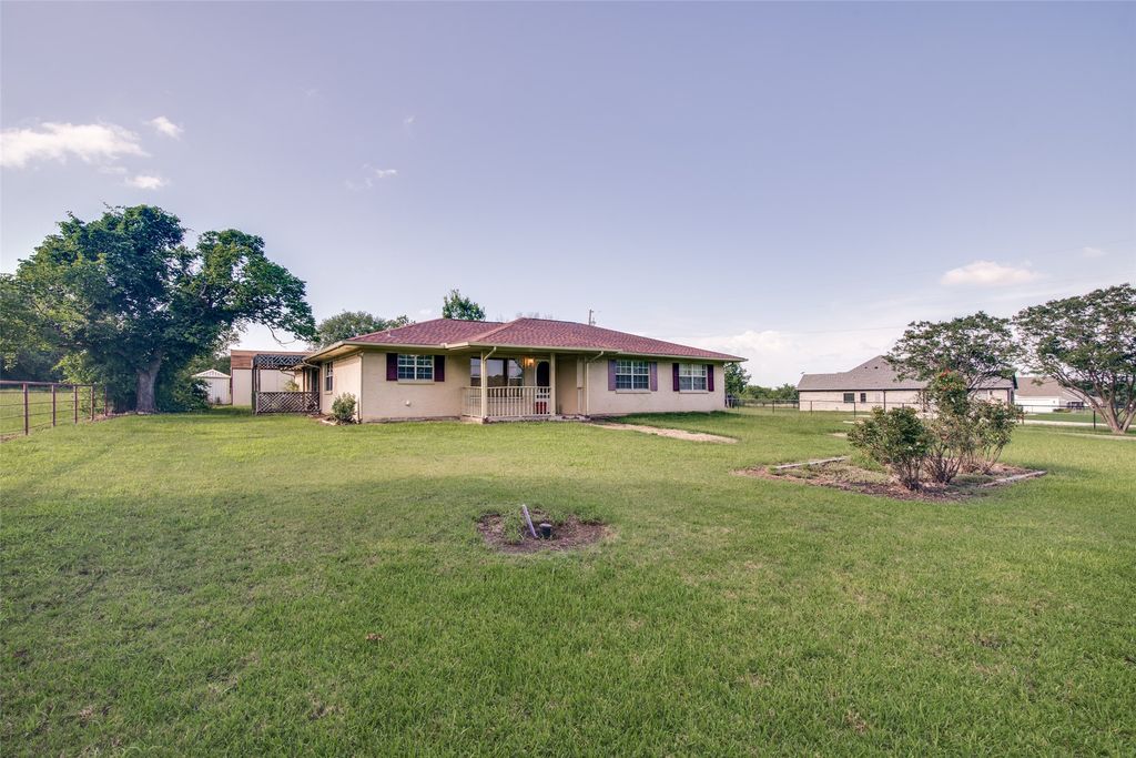 464 VZ County Rd 2120, Canton, TX 75103