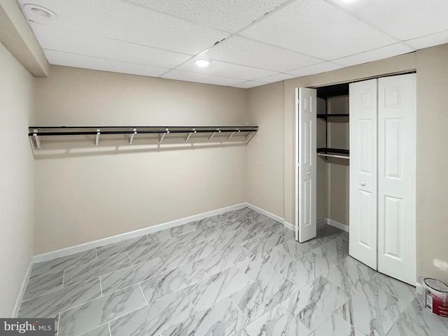 19634 CLUB LAKE RD, Montgomery Village, MD 20886