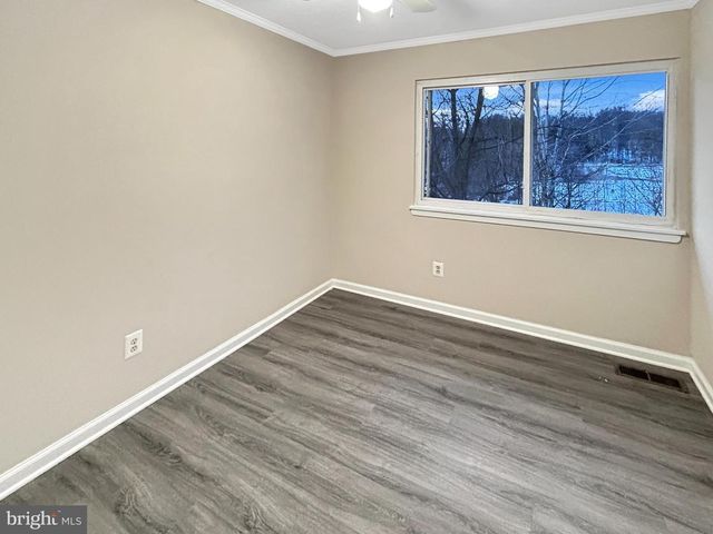 19634 CLUB LAKE RD, Montgomery Village, MD 20886