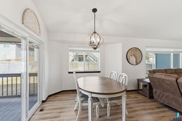 3820 S Attalia Ct Court, Sioux Falls, SD 57110