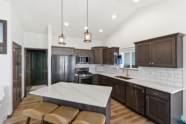 3820 S Attalia Ct Court, Sioux Falls, SD 57110