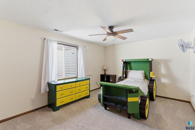 3820 S Attalia Ct Court, Sioux Falls, SD 57110