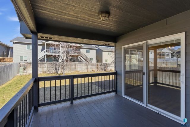 3820 S Attalia Ct Court, Sioux Falls, SD 57110