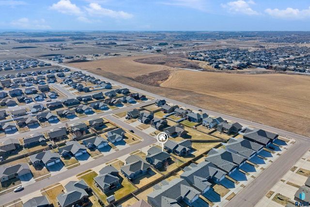 3820 S Attalia Ct Court, Sioux Falls, SD 57110