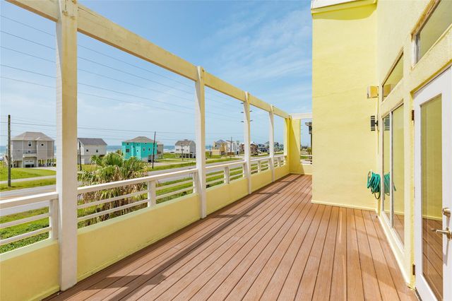 23008 Verano Drive, Galveston, TX 77554