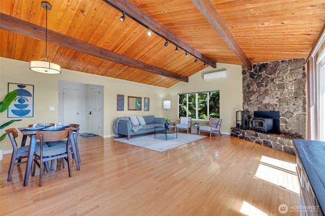 111 Gamble Lane, Port Ludlow, WA 98365