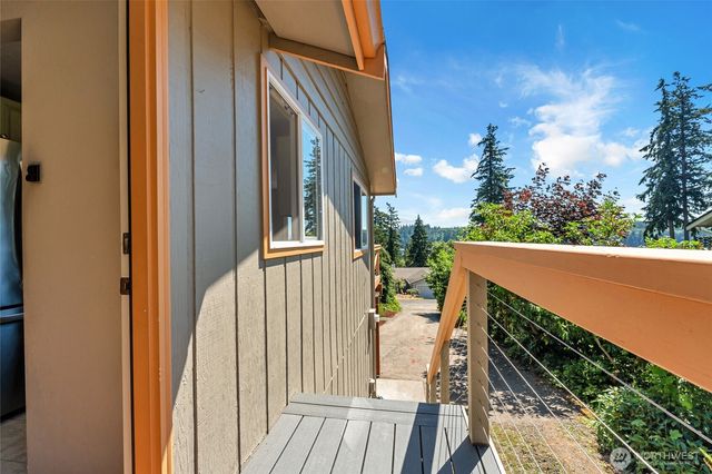111 Gamble Lane, Port Ludlow, WA 98365