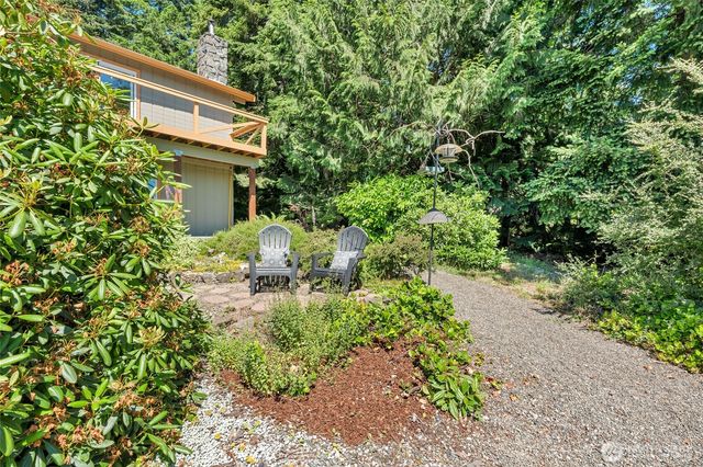 111 Gamble Lane, Port Ludlow, WA 98365