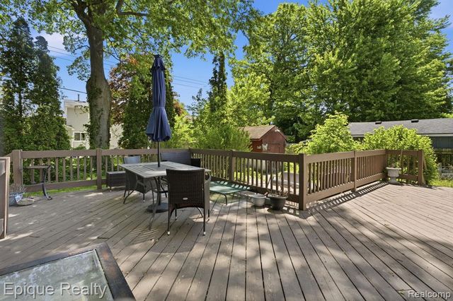 1609 New Jersey Avenue, Marysville, MI 48040