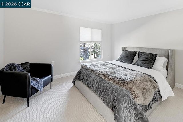 1324 Canyonwood Ct 1, Walnut Creek, CA 94595