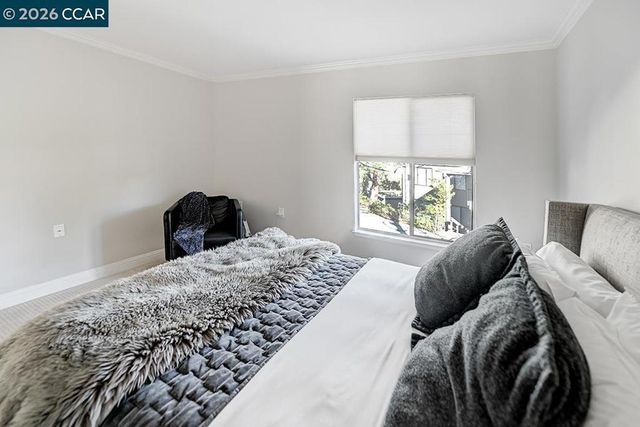 1324 Canyonwood Ct 1, Walnut Creek, CA 94595