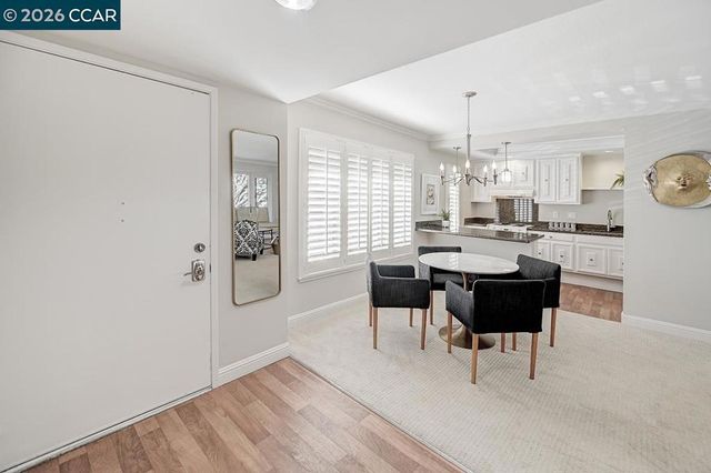 1324 Canyonwood Ct 1, Walnut Creek, CA 94595