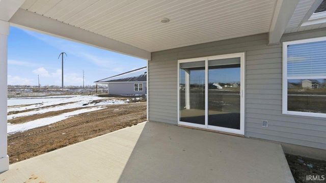 1010 Butler Lake Court, Fort Wayne, IN 46818