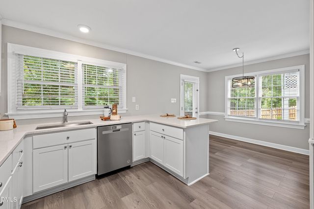 2713 Hiking Trail, Raleigh, NC 27615