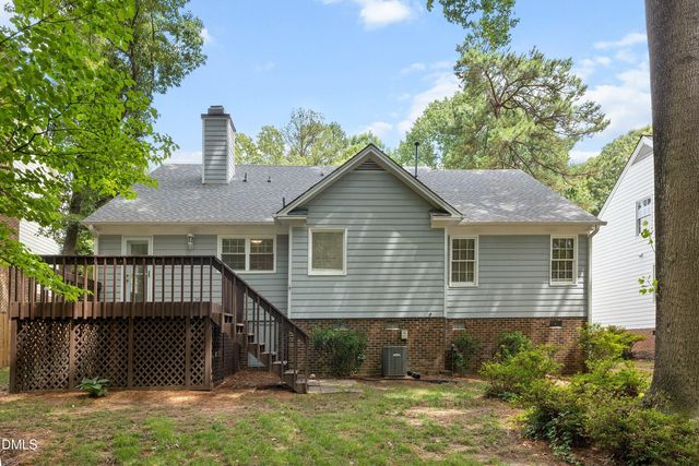 2713 Hiking Trail, Raleigh, NC 27615