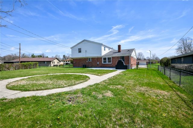 3713 Stormont Road, Trotwood, OH 45426