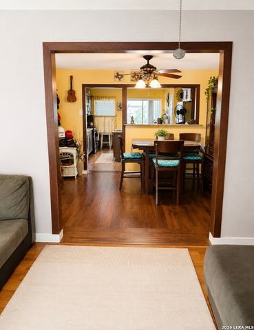 8288 w fm 476, Poteet, TX 78065