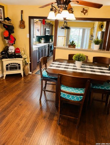 8288 w fm 476, Poteet, TX 78065