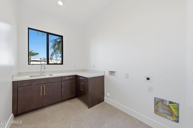 100 W Northern Avenue 15, Phoenix, AZ 85021