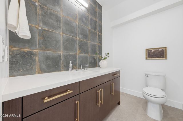 100 W Northern Avenue 15, Phoenix, AZ 85021