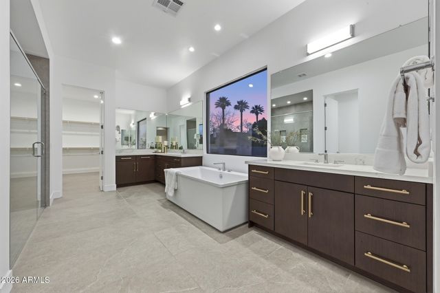 100 W Northern Avenue 15, Phoenix, AZ 85021