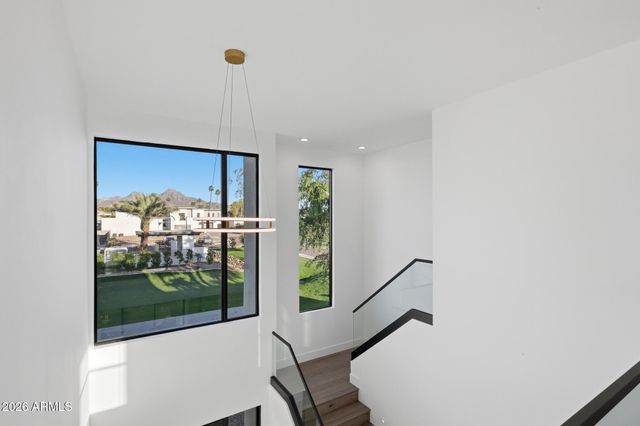 100 W Northern Avenue 15, Phoenix, AZ 85021