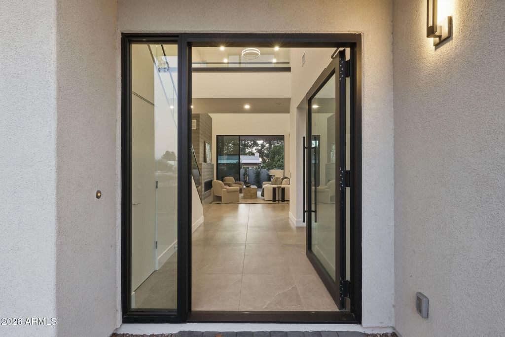 100 W Northern Avenue 15, Phoenix, AZ 85021 — photo 3