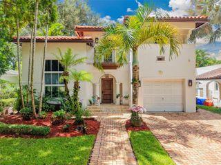 1426 Milan Ave, Coral Gables, FL 33134