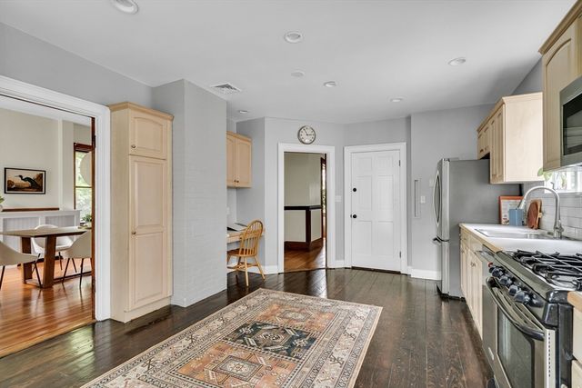 14 Buena Vista Park -, Cambridge, MA 02140