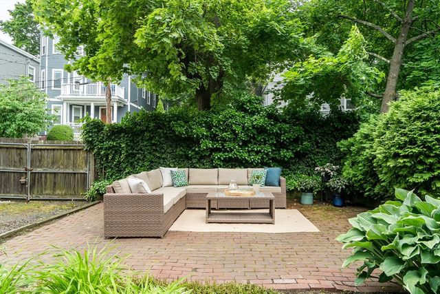 14 Buena Vista Park -, Cambridge, MA 02140